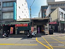 鳳山捷運站火車站中山路商圈商業區建地