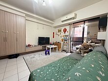 獨家!秒殺！高工3房大陽台車位美廈