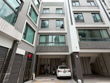 梓官|輕屋齡|大地坪全屋精裝並排雙車透天
