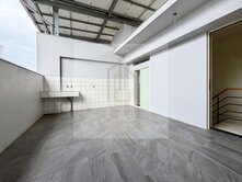 亞大醫院全新未住雙車電梯別墅 
