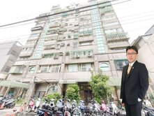 近車站全聯公有市場三鶯第王3房車~永慶裕盛