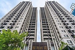 民生社區碧硯閣全新邊間朝南大戶3房平車