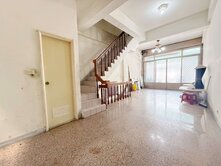 皇翔綠園正路邊住店透天⭐平車✔永慶洪婕睿