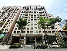 ㊣農十六｜稀有三房平車．衛浴開窗｜新都心