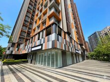 專任🦄青埔A18璞園的家｜稀有三角窗金店面A3