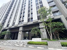 入主亞灣濱海高樓傲視黃金置產美居
