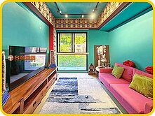 ★綠意窗景兩房★屋齡新★屋況佳★近振興榮總★附車位