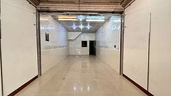  高雄車站繁榮商店街燙金賺錢金店面