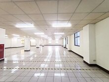 南崁交流道旁合法廠辦