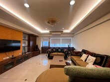 陽明學區高樓景觀樓中樓+平車|坐擁商圈便利生活