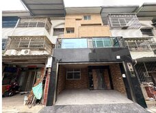 山頂國小/輔英科大/面寬翻新正三樓活巷車庫透天