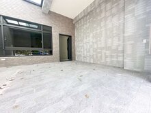 經典💎沙鹿｜全新臨路電梯豪墅｜五大套房