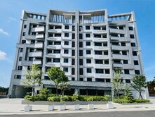 沙鹿家樂福商圈全新3房+平車