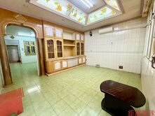 縣民公園綠意環繞寧靜透天宅
