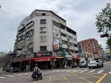 捷運正甘肅路吃市大面寬三角窗金店面