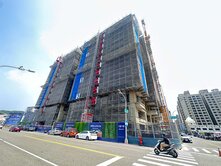 鑫高鐵3期左營高鐵景觀戶3房平車