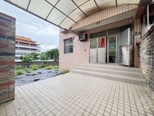 🏠冠軍團隊嚴選🏠近捷運超大空間大庭院美妝一樓