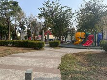 明星瑞豐國小漂亮1+2的店面住家