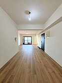 鳳新高中全室翻新景觀四房+平車