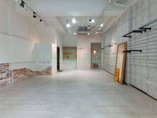  日東昇15米路輕屋齡店住透天
