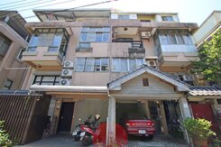 宜蘭市近運動公園縣政中心雙併透天別墅