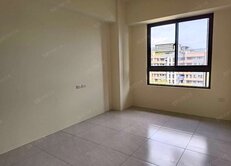 關西交流道新加坡式建築全新華廈