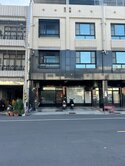 瑞光國小12米路旁輕屋齡店住(地點優、行情價要快)