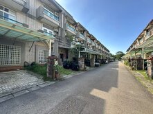 【很慧賣】近市區~煙波假期~大地坪前院停車美別墅