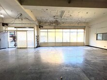 西雲路面寬店住辦倉好規劃一樓