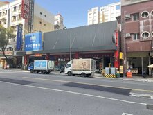 🏆超讚 !! 臨路透天臨瑞豐夜市旁超級印鈔店面