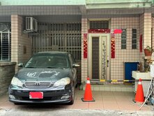 獅子林商圈【庭院車庫透天】面寬5米-朝南