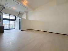 平轉LaLaport旁面山如畫|浩瀚湖濱城