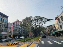 鼎山街優金店面
