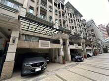 新光三越/高鐵特區/榮總商圈大面寬電梯透天店墅
