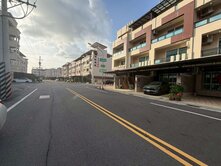 急售低於行情仁武臨路面寬雙車豪墅