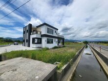 獨家＊冬山國五旁大面寬美農舍！一樓49.7坪大面寬