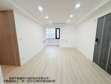 土城重劃區達人~鴻莊景觀美妝三房車