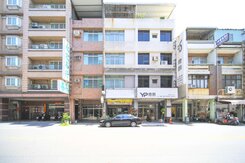♨鳳山♨光復路一段♨黃金透店♨屋況佳