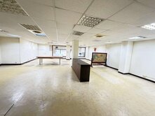 A案推薦🍎稀有釋出🍎Y63雙捷運面寬金店面🏠