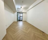 (01)中山捷運電梯精美屋