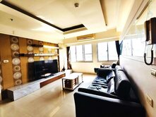 近凱旋捷運輕軌站夢時代四房平移車位