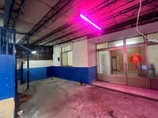 慈明高中大面寬平房