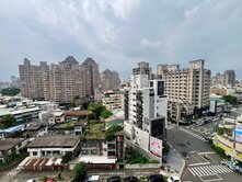台中市南區/興大學府城/低總價視野/大三房機上車位
