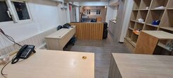 雙捷運中山力霸鋼骨大樓店住辦
