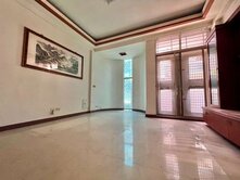 農十六/明誠中學 鬧中取靜透天