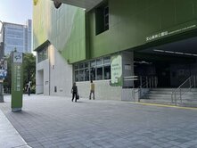 專任五期1+2樓店面＋雙平車｜近文心森林捷運站