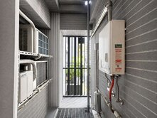 鉅虹水岸岩/面山景無限棟距/精裝潢三房
