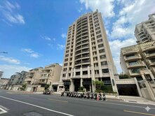 鄰生態園區捷運站~綠意巨蛋生活４房平車