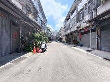 近中科大雅學府雅環路商圈透天