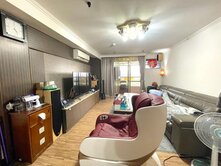 高樓景觀金貴四房車